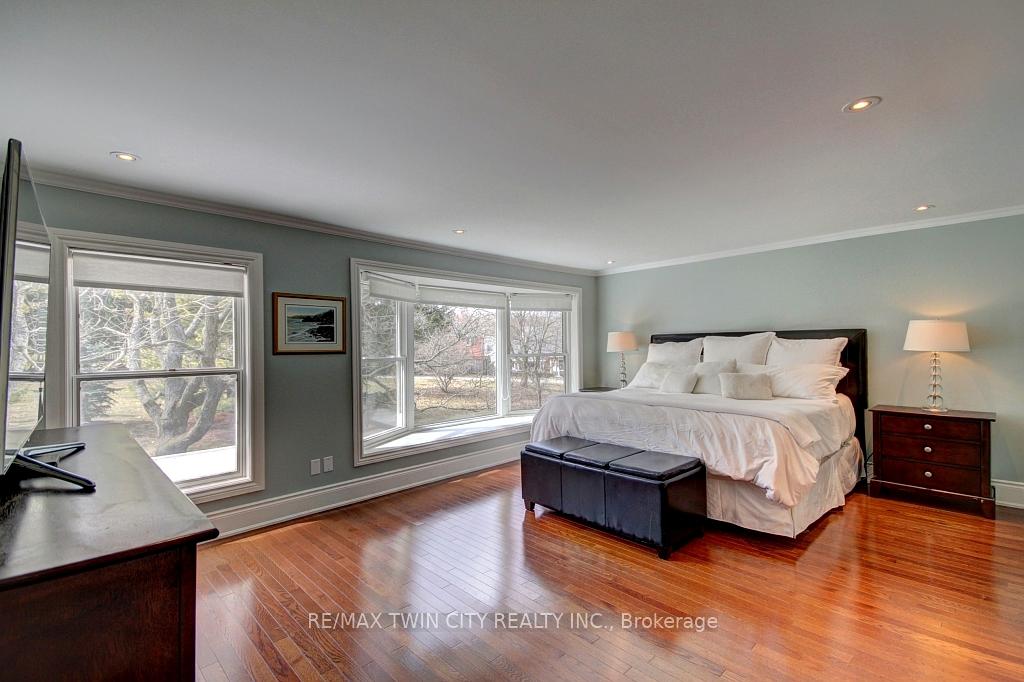 Photo 22 of 483 Alexmuir Place, Waterloo — HOMEH