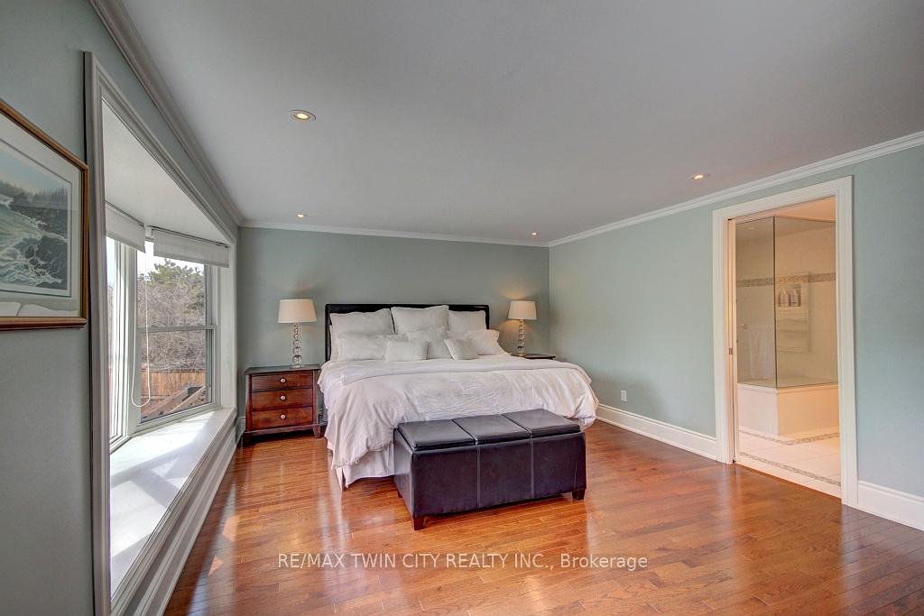 Photo 23 of 483 Alexmuir Place, Waterloo — HOMEH