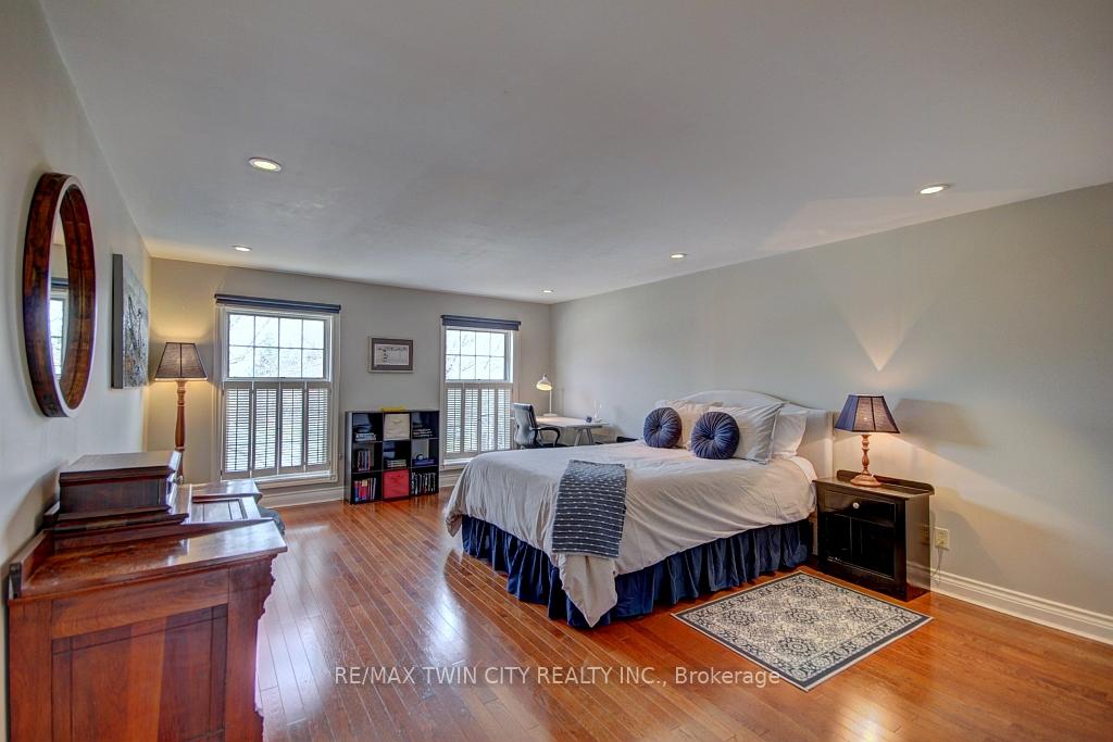 Photo 32 of 483 Alexmuir Place, Waterloo — HOMEH