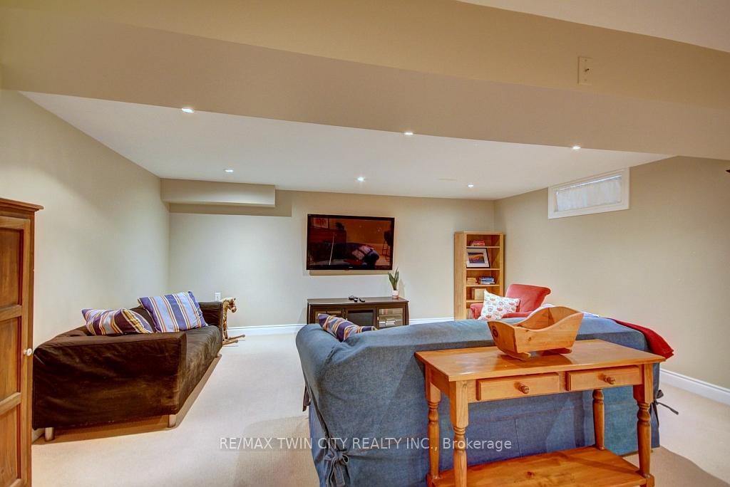 Photo 38 of 483 Alexmuir Place, Waterloo — HOMEH