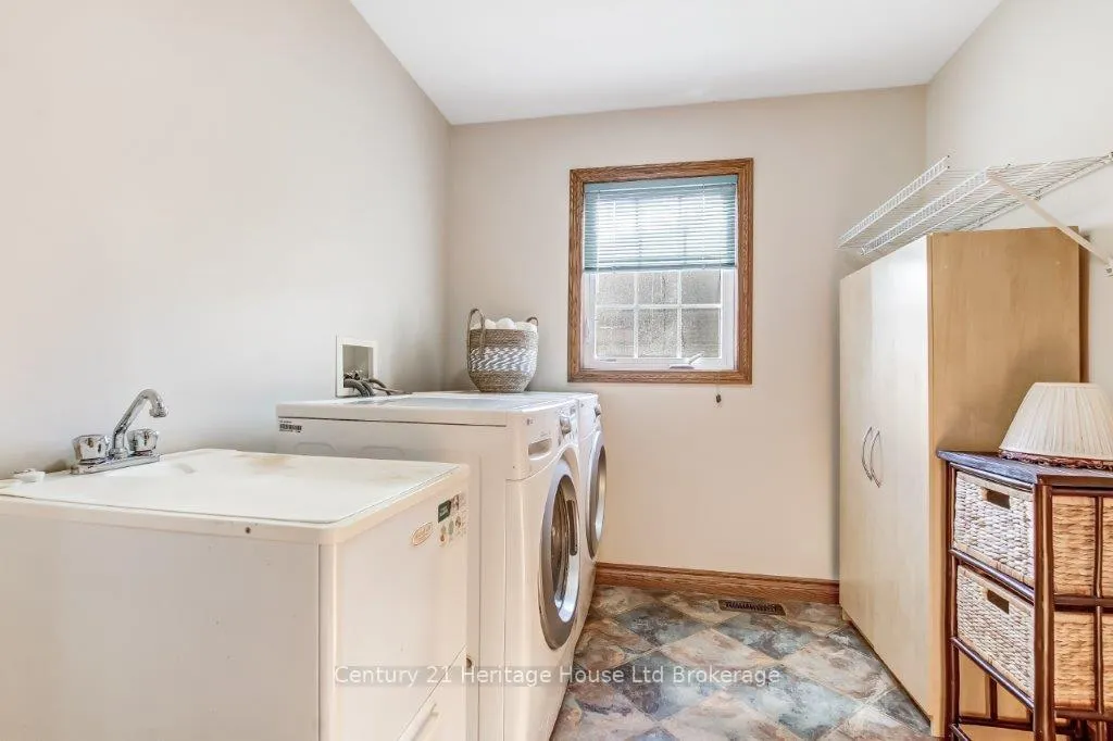 Photo 20 of 143 Boyd Boulevard, Zorra, Thamesford — HOMEH