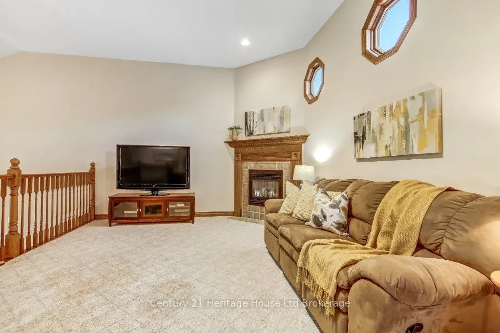 Photo 22 of 143 Boyd Boulevard, Zorra, Thamesford — HOMEH