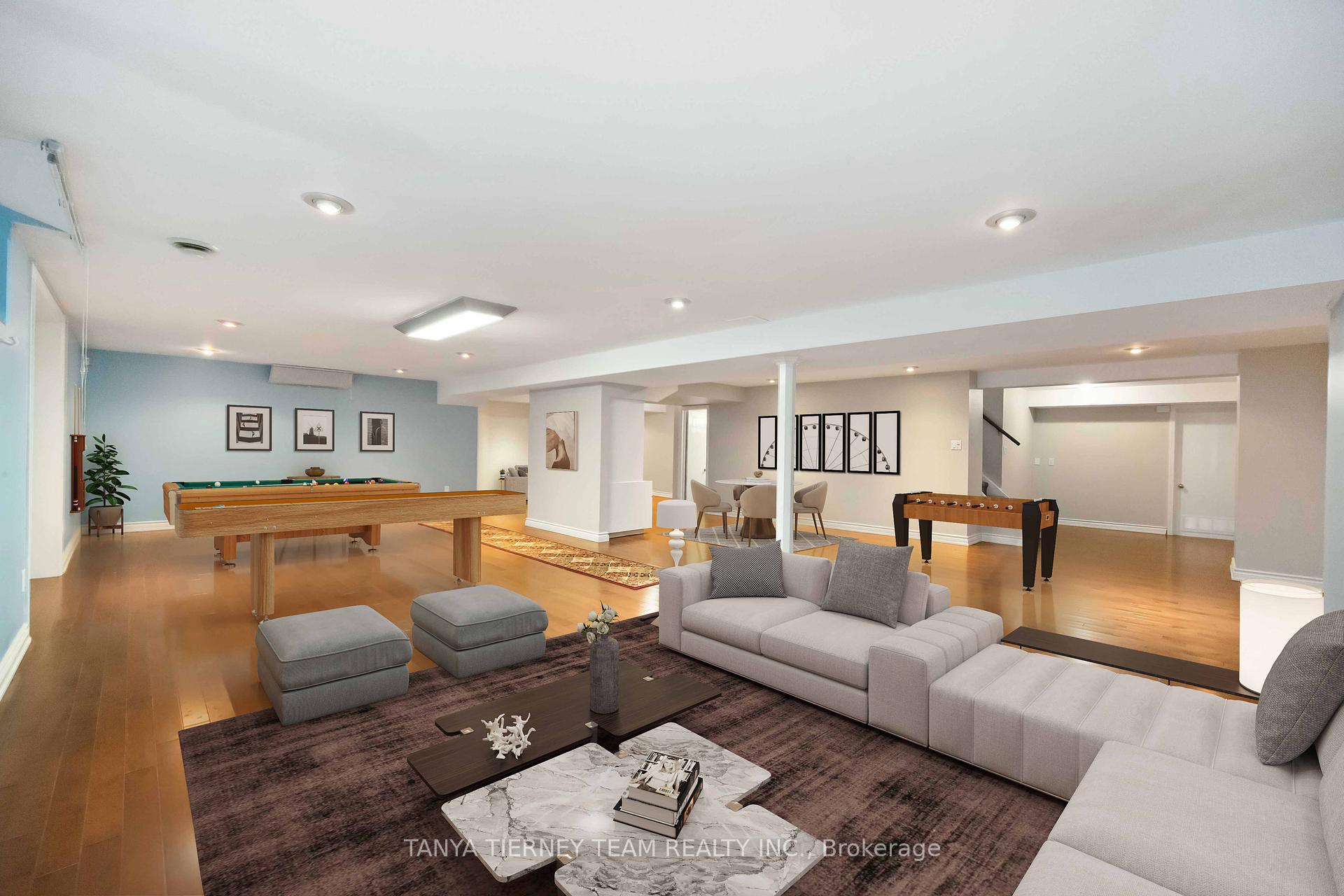 Photo 32 of 6 Lyndhurst Crescent, Whitby, Williamsburg — HOMEH
