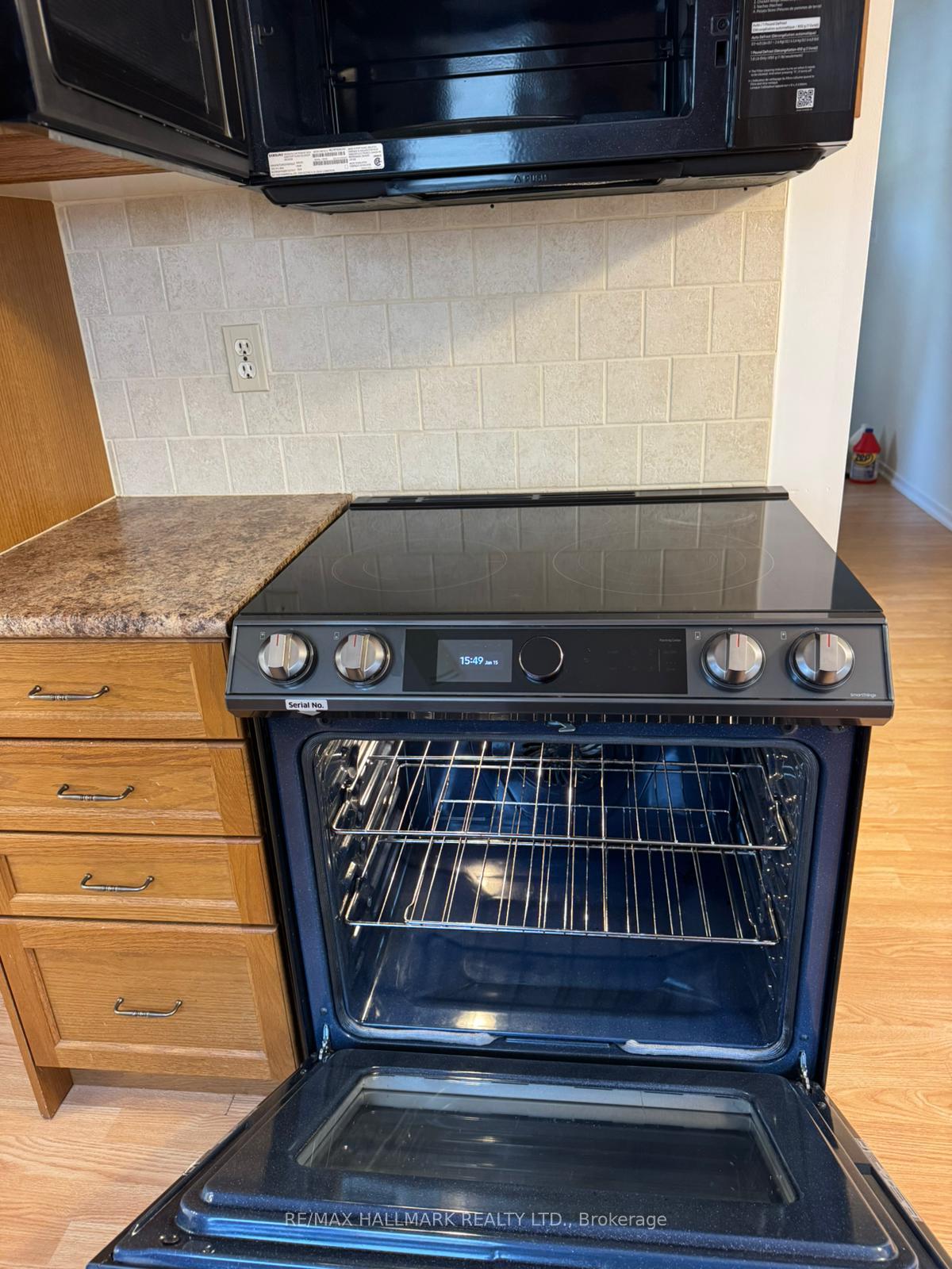 Photo 17 of 52 Nisbet Drive, Aurora, Aurora Highlands — HOMEH