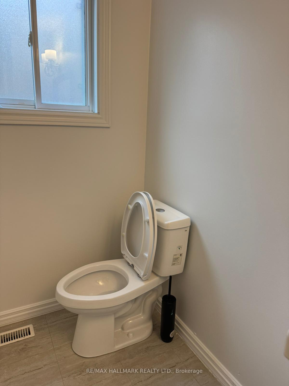 Photo 22 of 52 Nisbet Drive, Aurora, Aurora Highlands — HOMEH