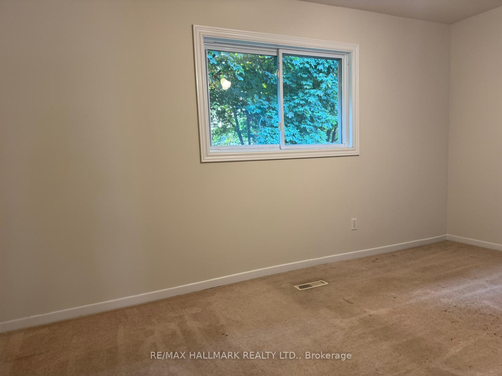 Photo 27 of 52 Nisbet Drive, Aurora, Aurora Highlands — HOMEH