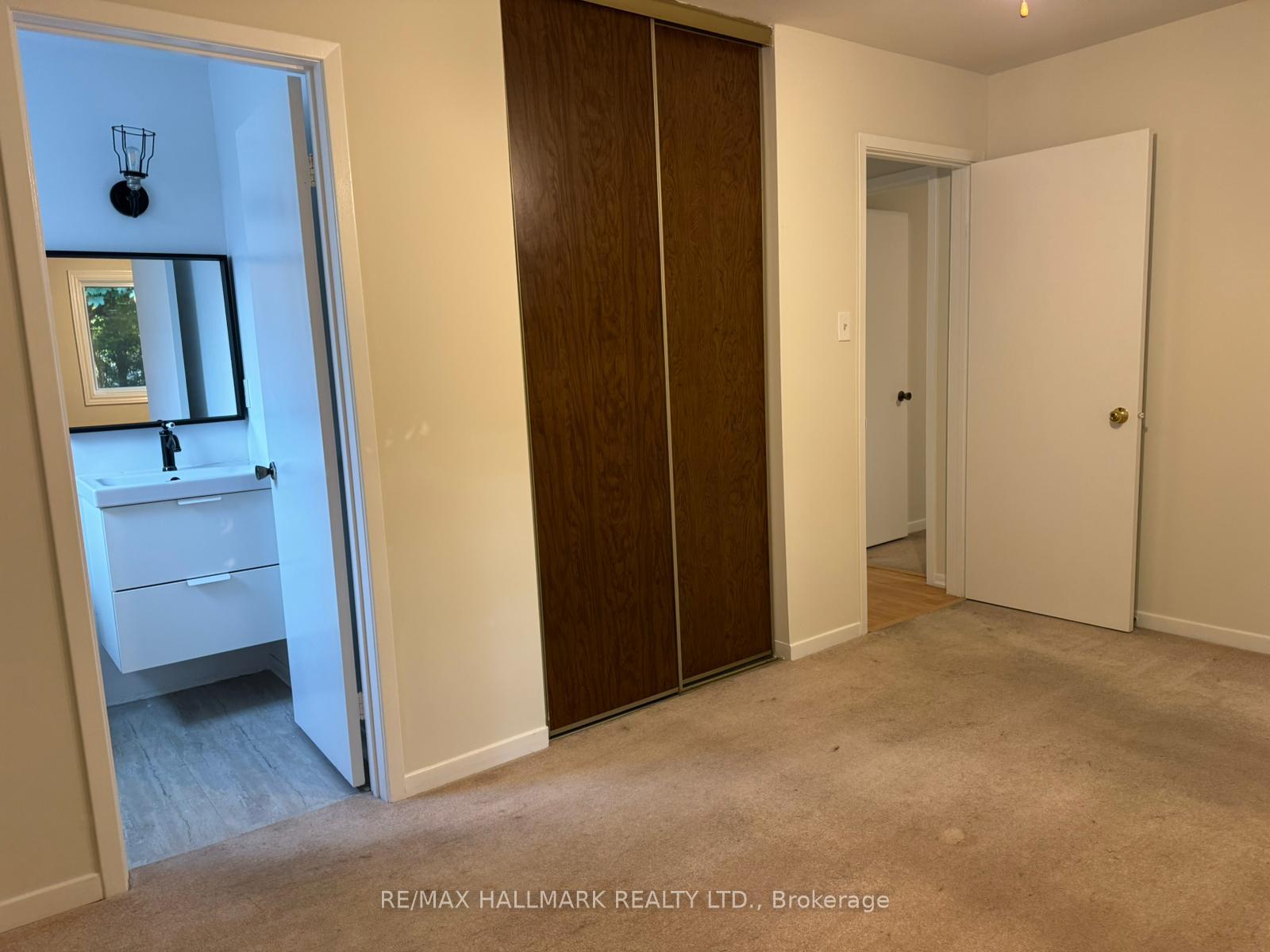 Photo 33 of 52 Nisbet Drive, Aurora, Aurora Highlands — HOMEH