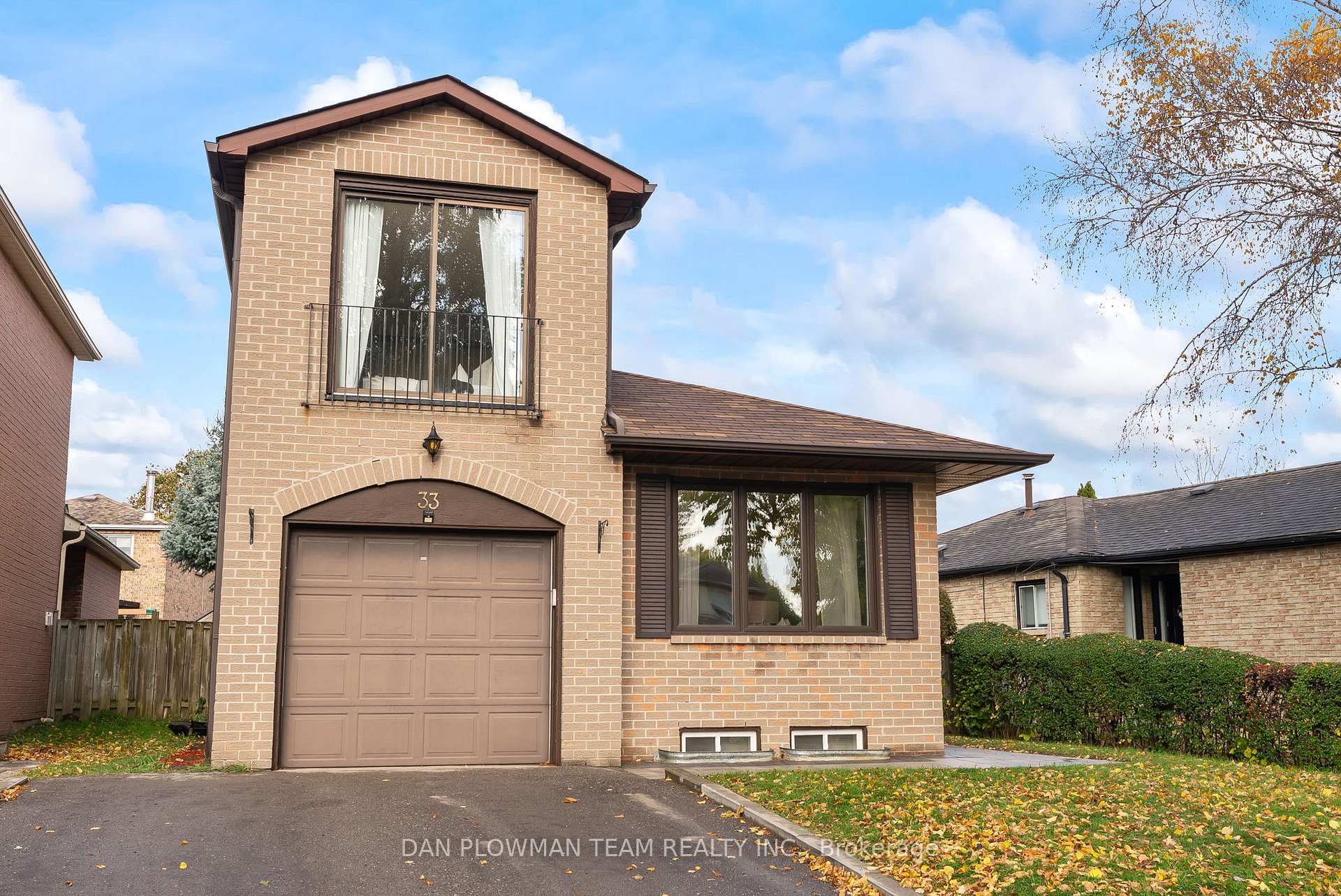 Photo 3 of 33 Delaney Drive, Ajax, Central West — HOMEH
