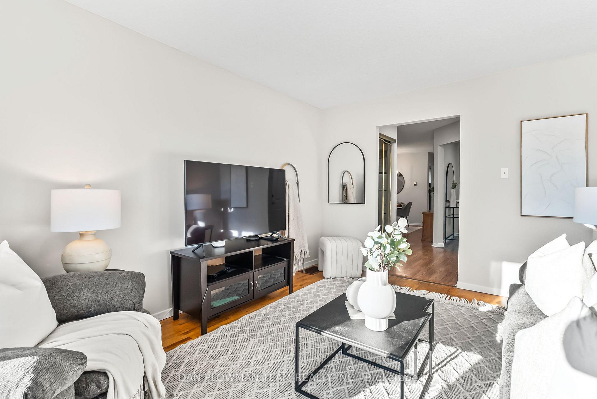 Photo 9 of 33 Delaney Drive, Ajax, Central West — HOMEH