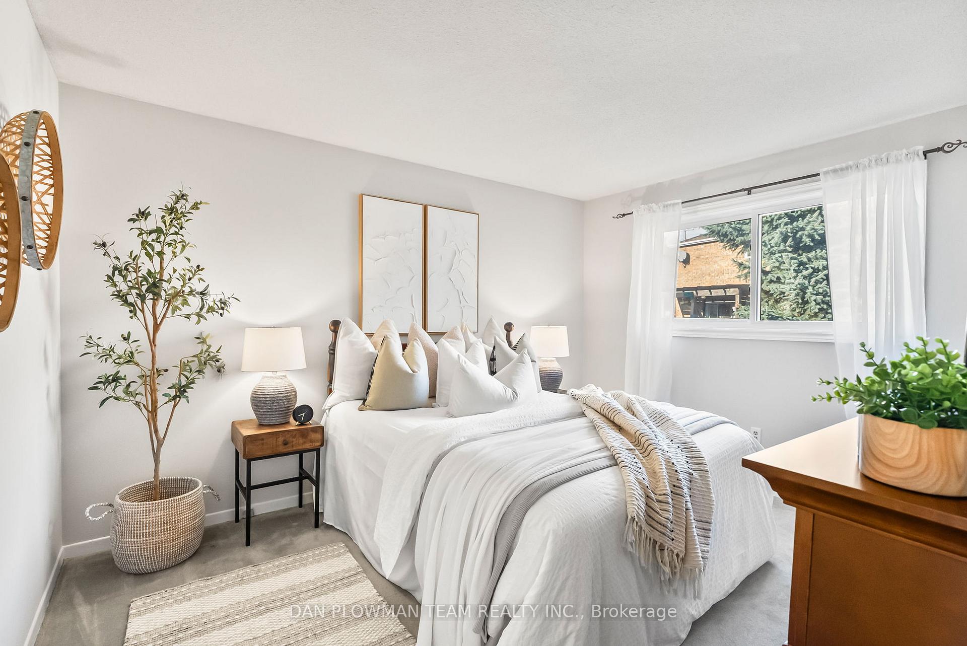 Photo 17 of 33 Delaney Drive, Ajax, Central West — HOMEH