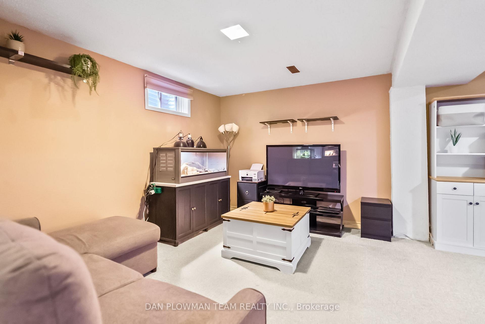 Photo 27 of 33 Delaney Drive, Ajax, Central West — HOMEH