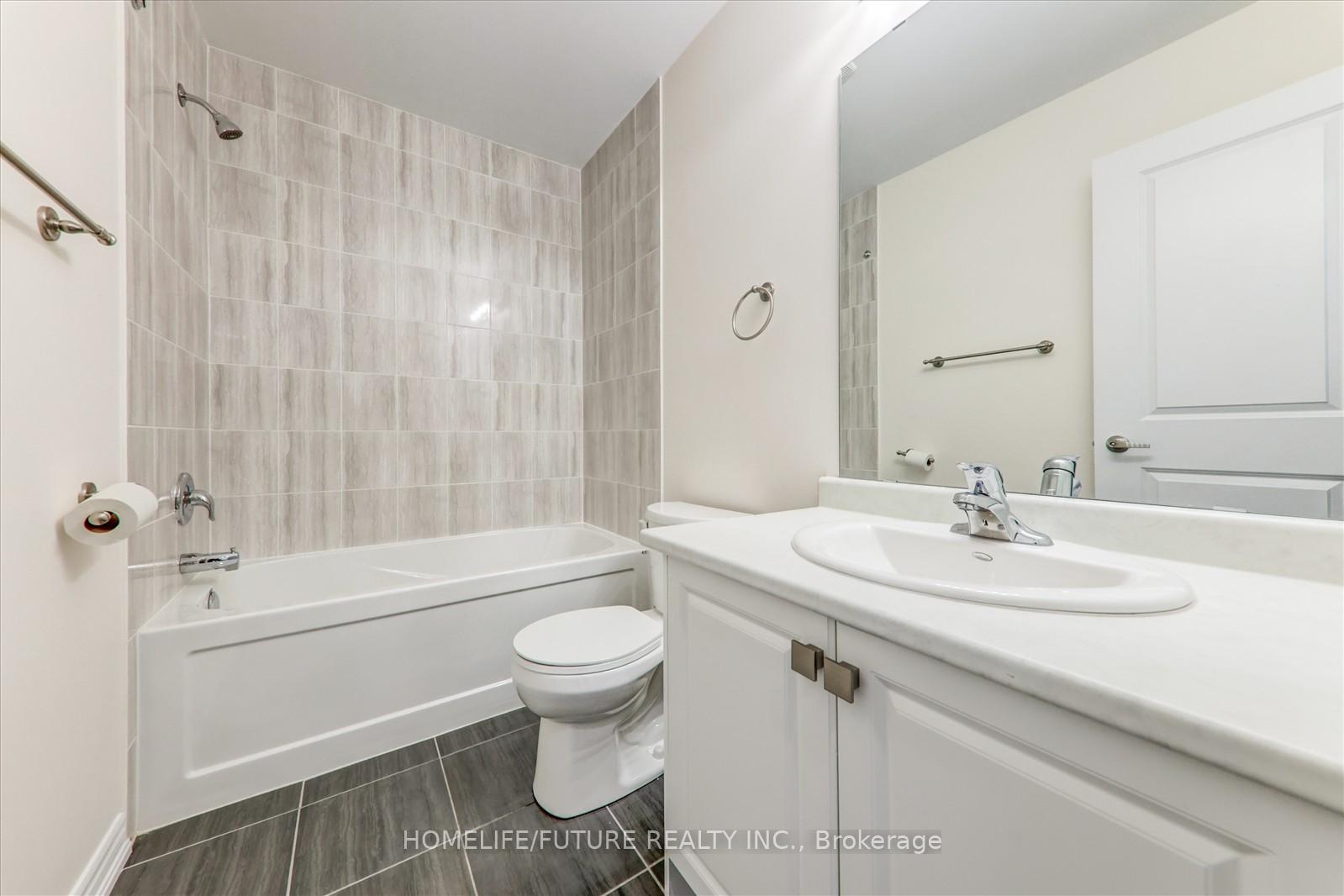 Photo 18 of 64 Swordfish Drive, Whitby, Lynde Creek — HOMEH