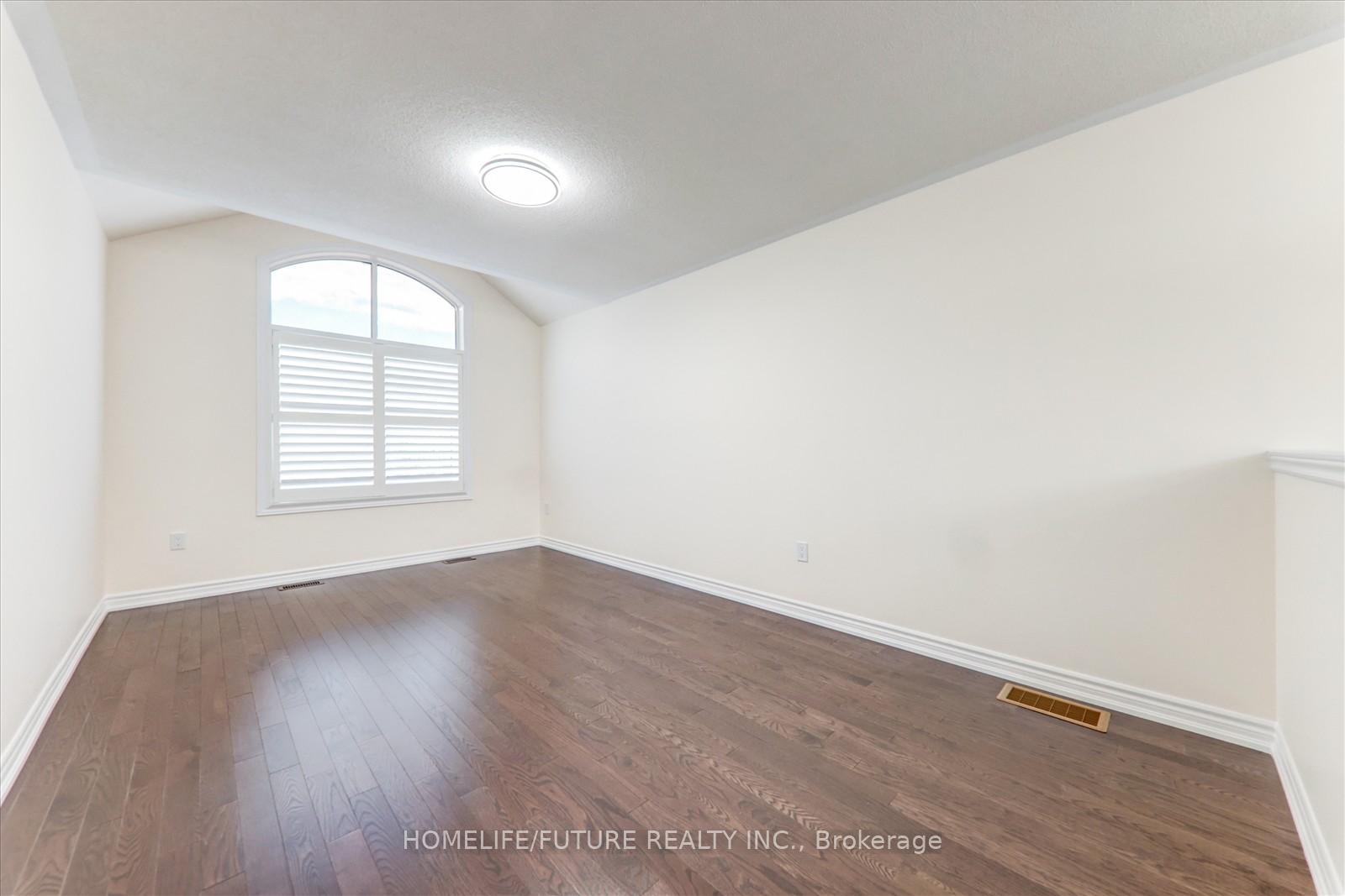 Photo 21 of 64 Swordfish Drive, Whitby, Lynde Creek — HOMEH