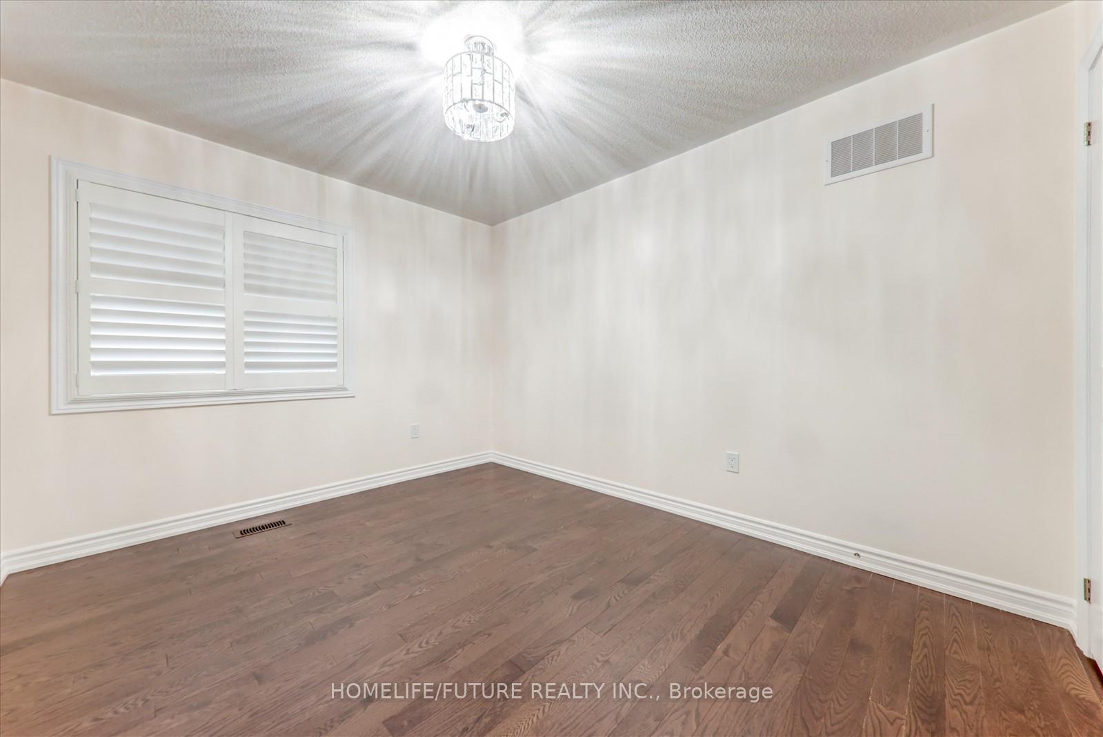 Photo 32 of 64 Swordfish Drive, Whitby, Lynde Creek — HOMEH