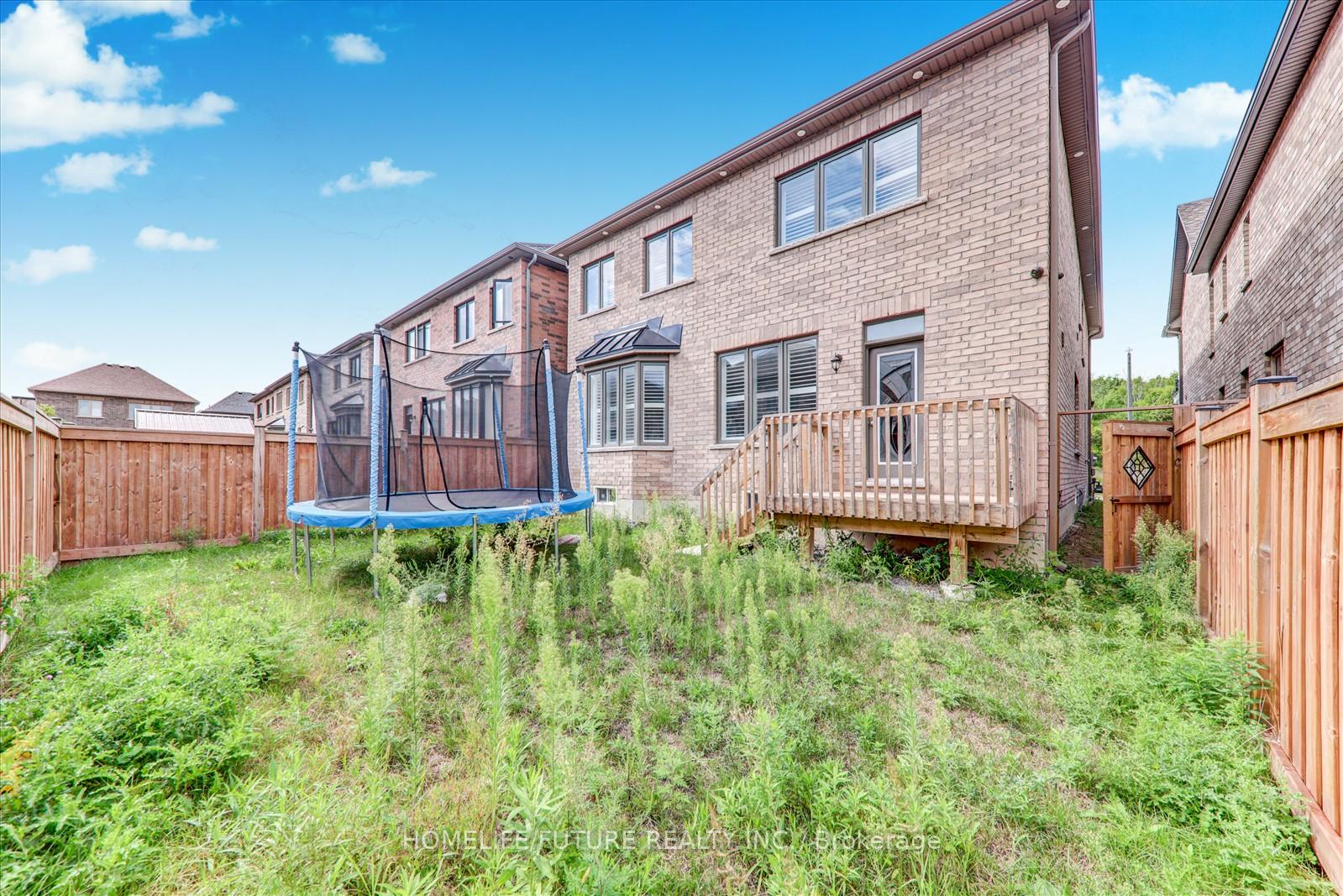 Photo 38 of 64 Swordfish Drive, Whitby, Lynde Creek — HOMEH