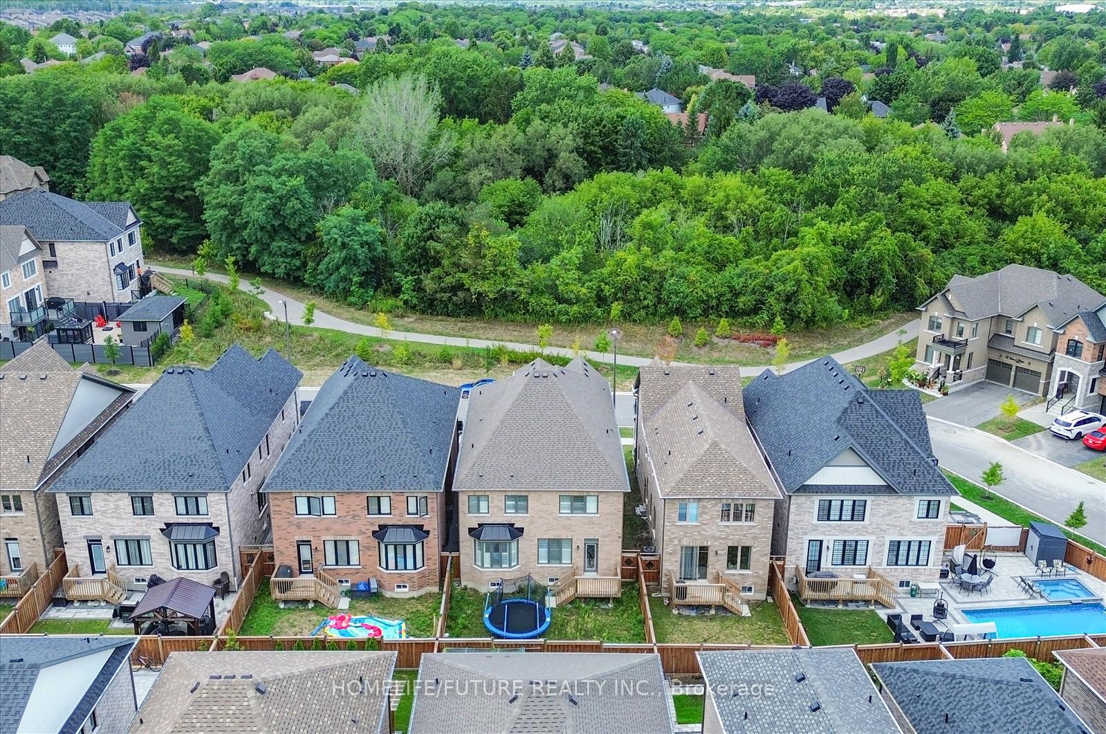Photo 39 of 64 Swordfish Drive, Whitby, Lynde Creek — HOMEH