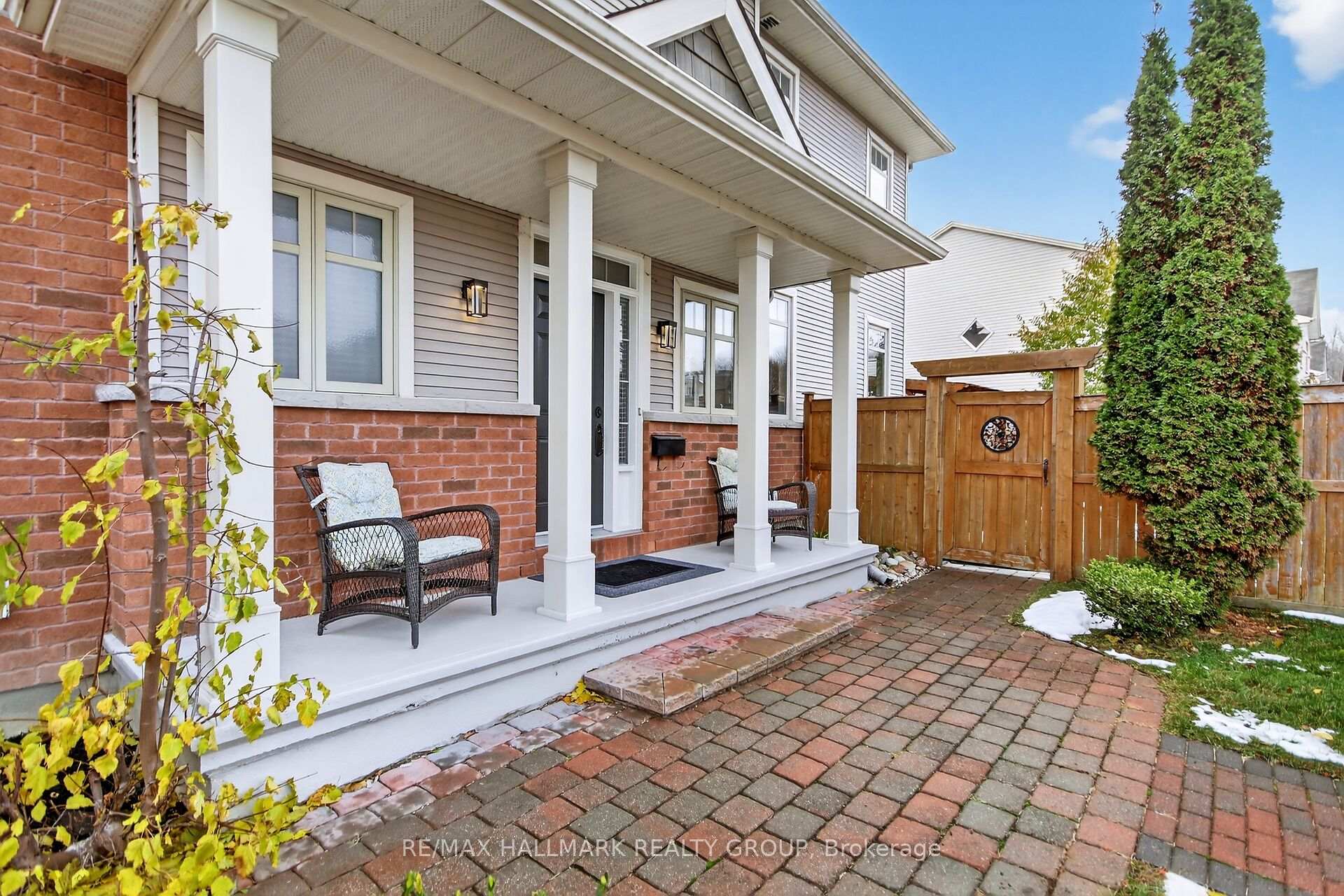 Photo 7 of 668 Bowercrest Crescent, Ottawa, Riverside South/Gloucester Glen — HOMEH