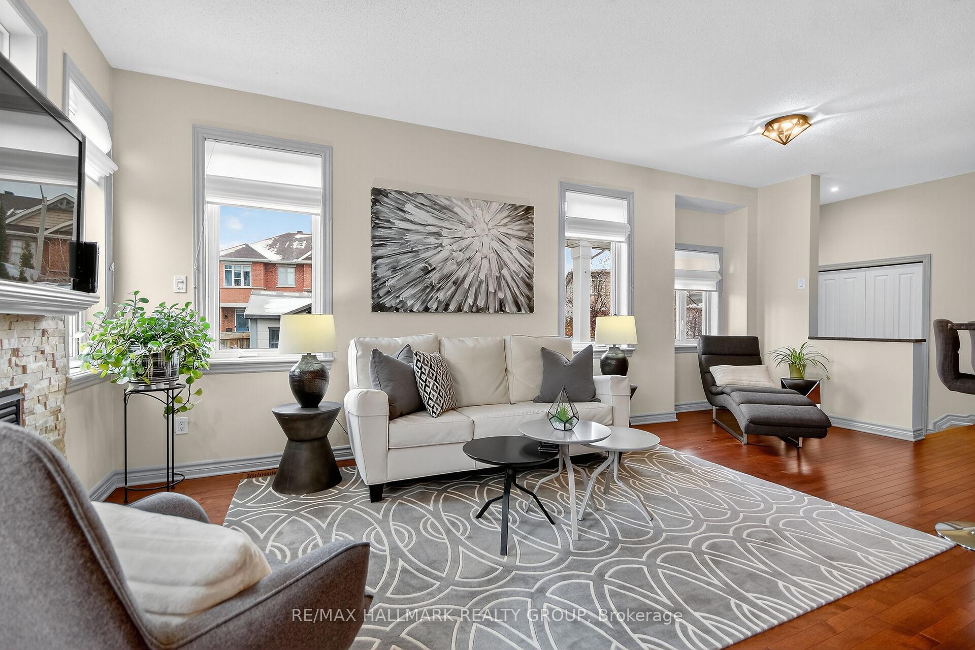 Photo 12 of 668 Bowercrest Crescent, Ottawa, Riverside South/Gloucester Glen — HOMEH