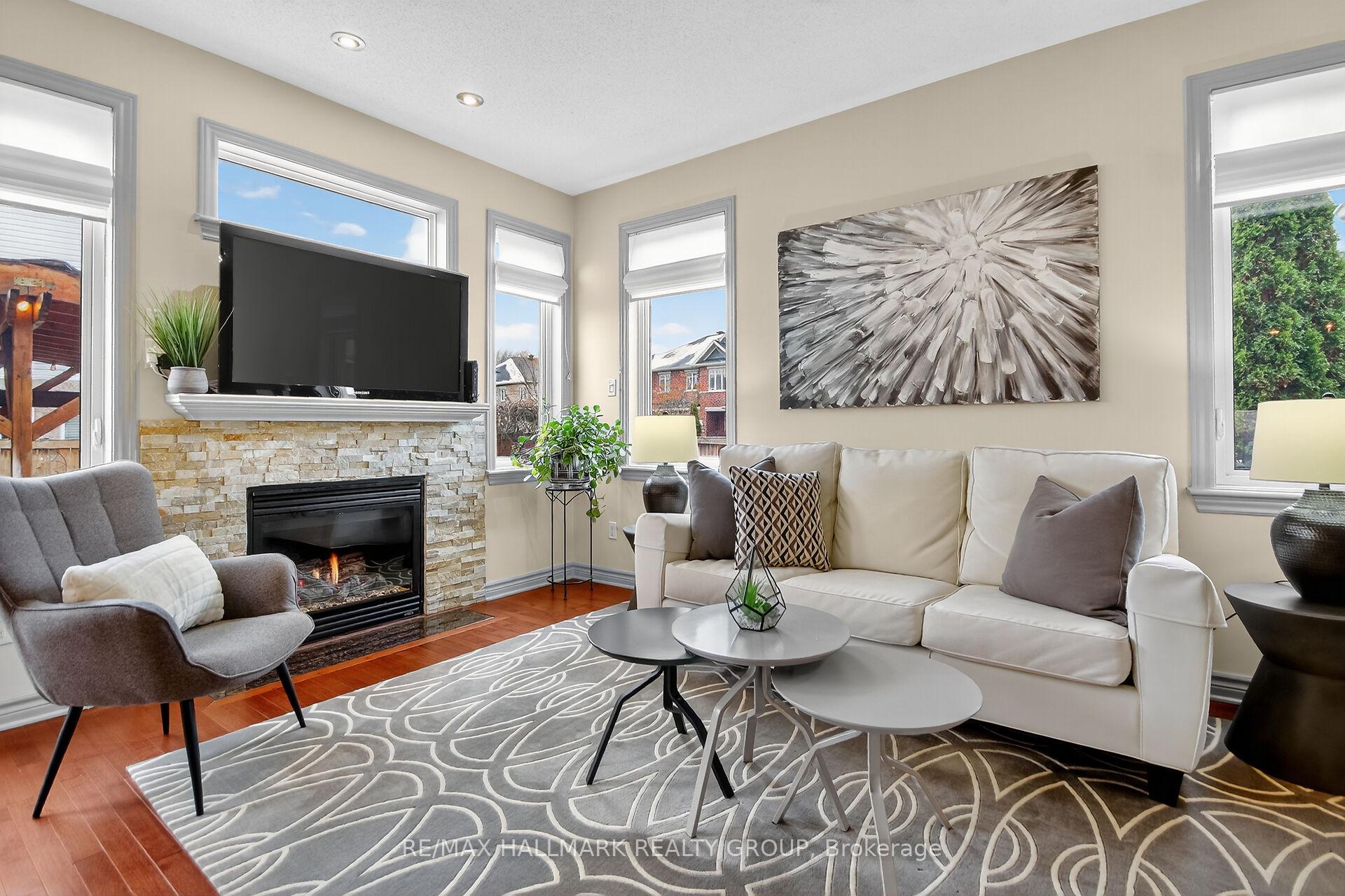Photo 14 of 668 Bowercrest Crescent, Ottawa, Riverside South/Gloucester Glen — HOMEH