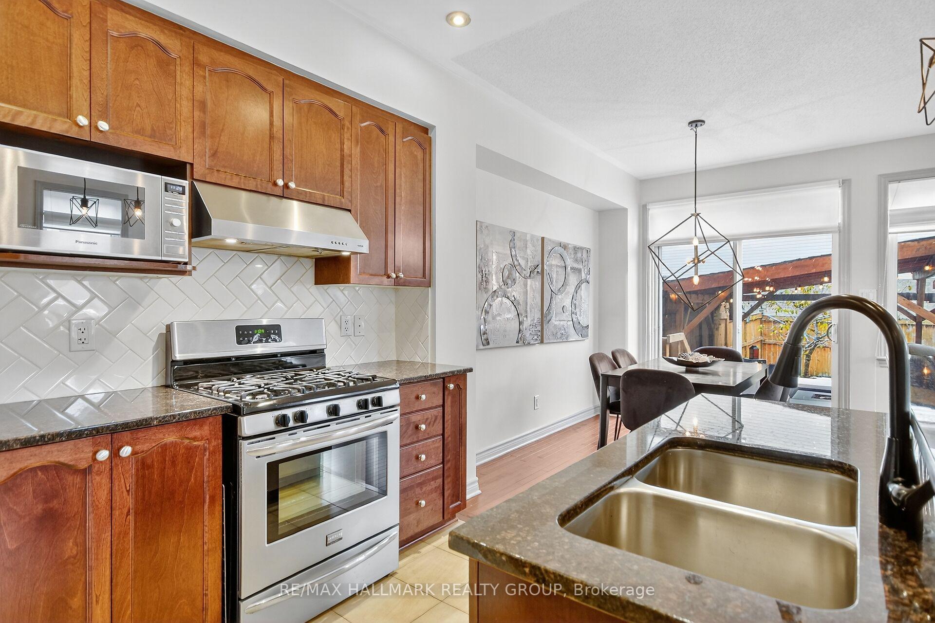 Photo 22 of 668 Bowercrest Crescent, Ottawa, Riverside South/Gloucester Glen — HOMEH