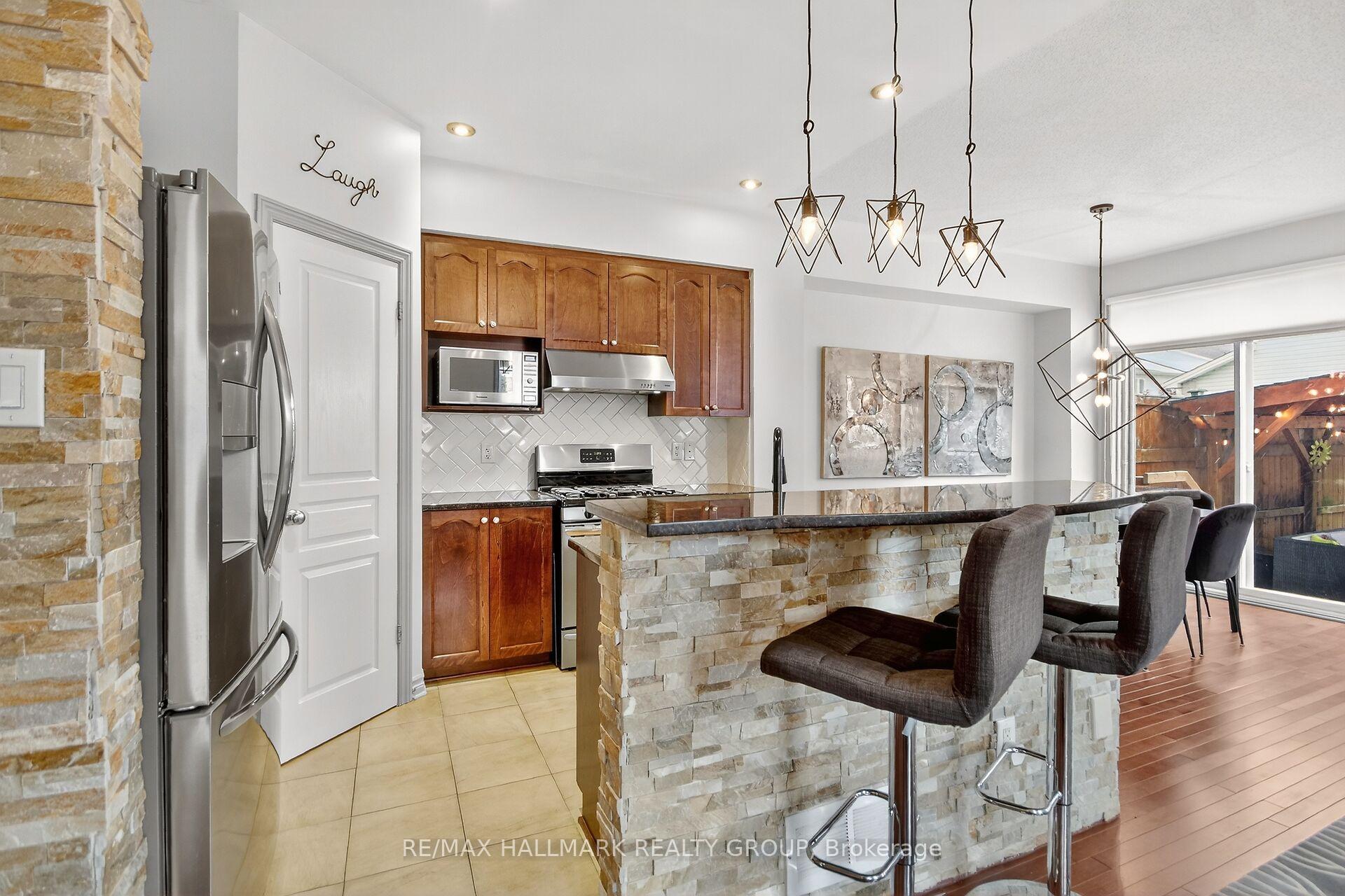 Photo 24 of 668 Bowercrest Crescent, Ottawa, Riverside South/Gloucester Glen — HOMEH