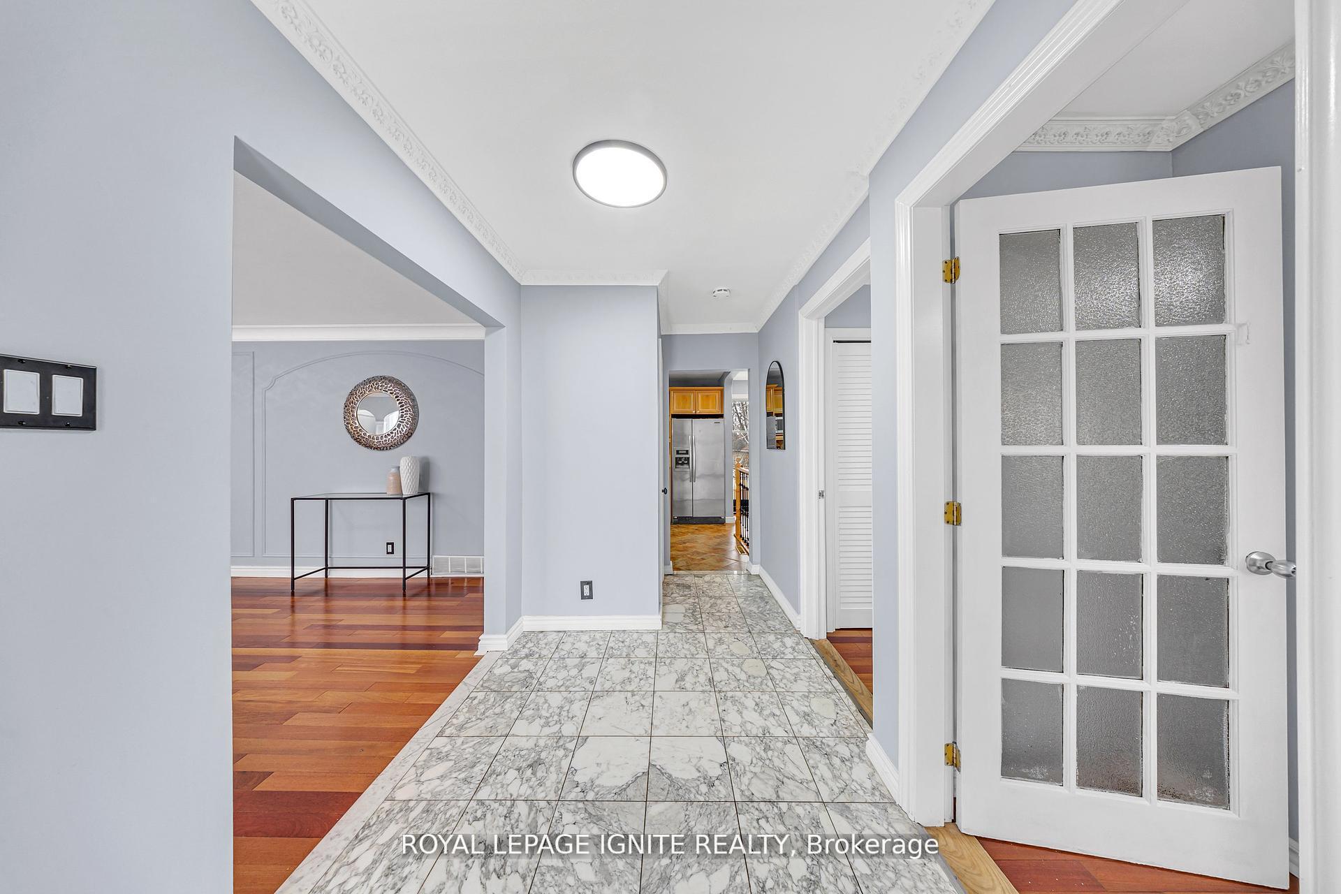 Photo 6 of 806 Henry Street, Whitby, Downtown Whitby — HOMEH