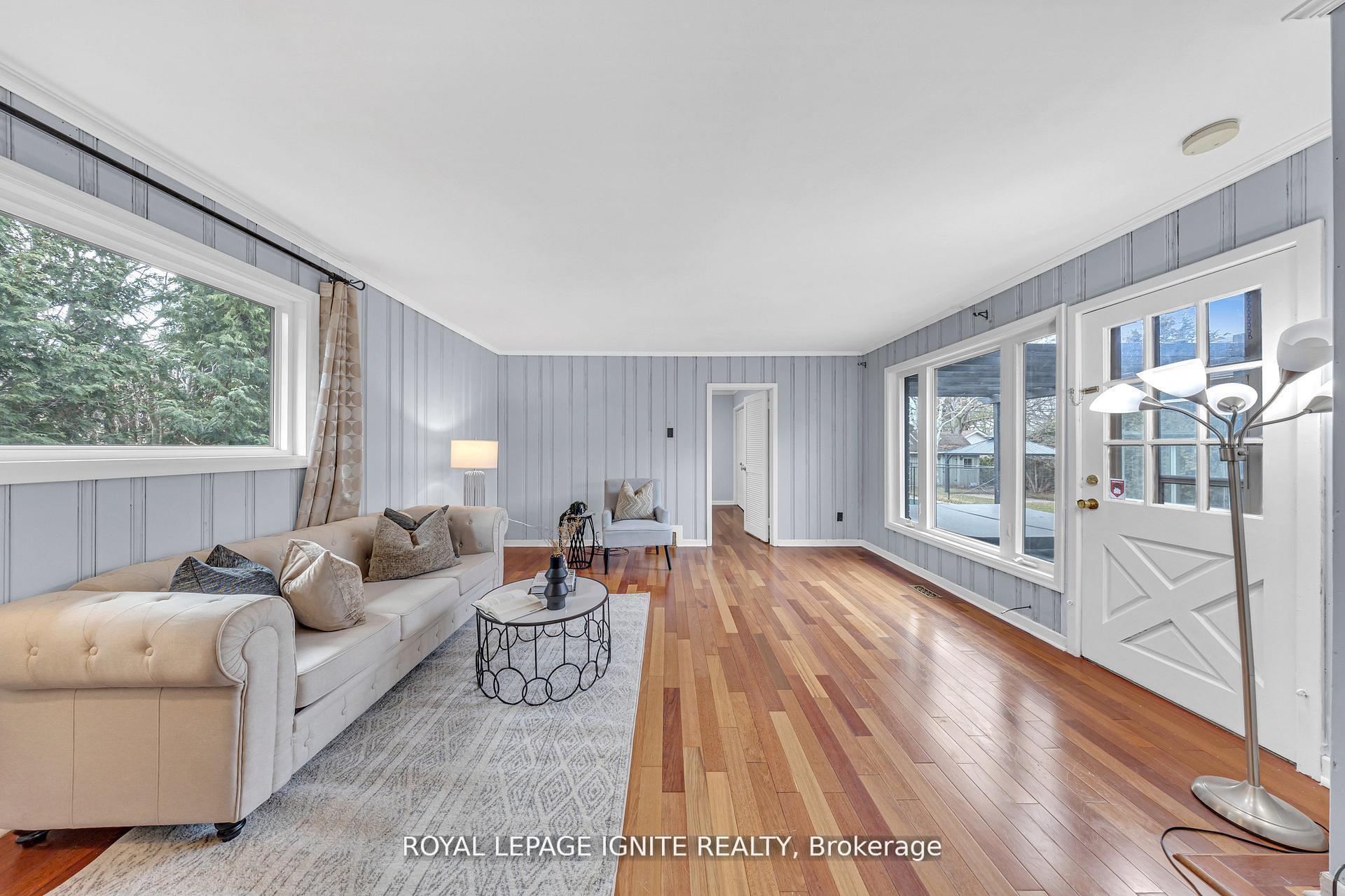 Photo 22 of 806 Henry Street, Whitby, Downtown Whitby — HOMEH
