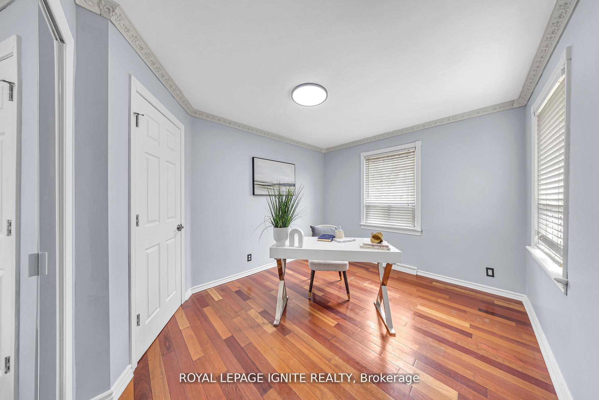 Photo 25 of 806 Henry Street, Whitby, Downtown Whitby — HOMEH