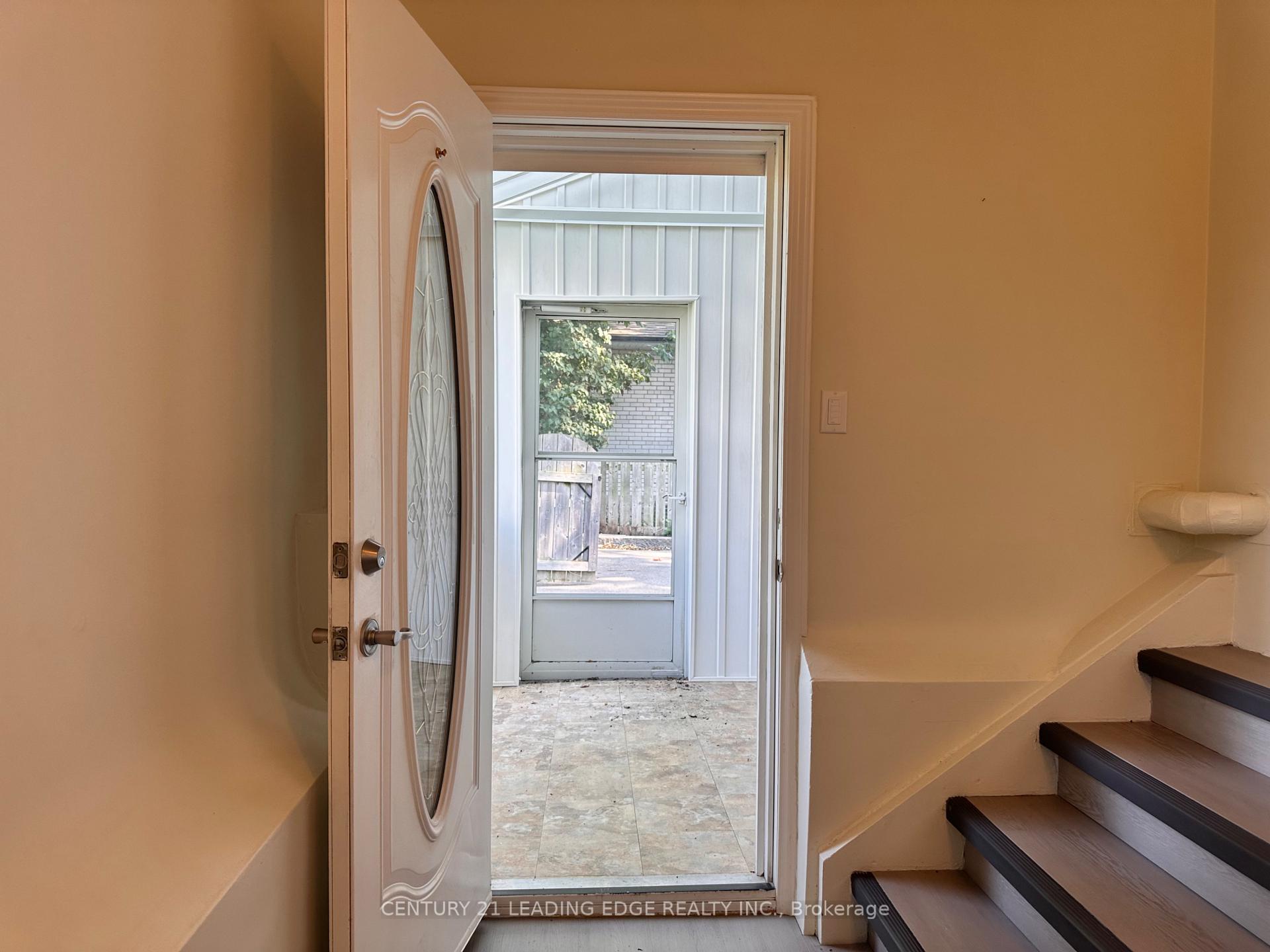 Photo 4 of Unit Bsmt, 925 Annes Street, Whitby, Downtown Whitby — HOMEH