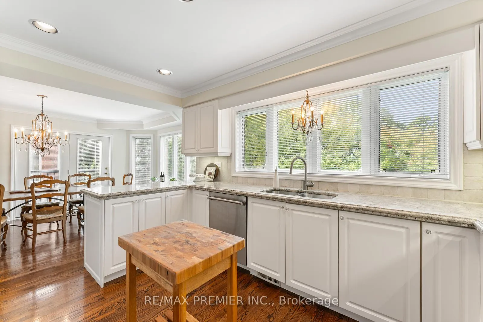 Photo 16 of 82 Jules Avenue, Vaughan, East Woodbridge — HOMEH