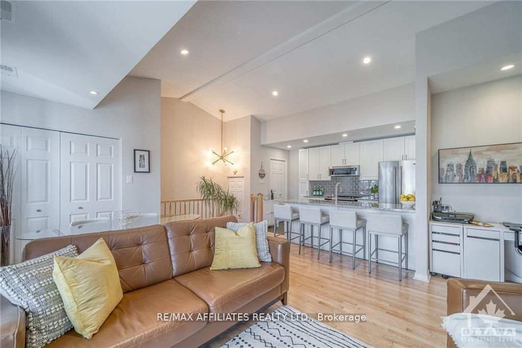 Photo 20 of Unit 3, 26 Sternes, Ottawa, Springridge/East Village — HOMEH