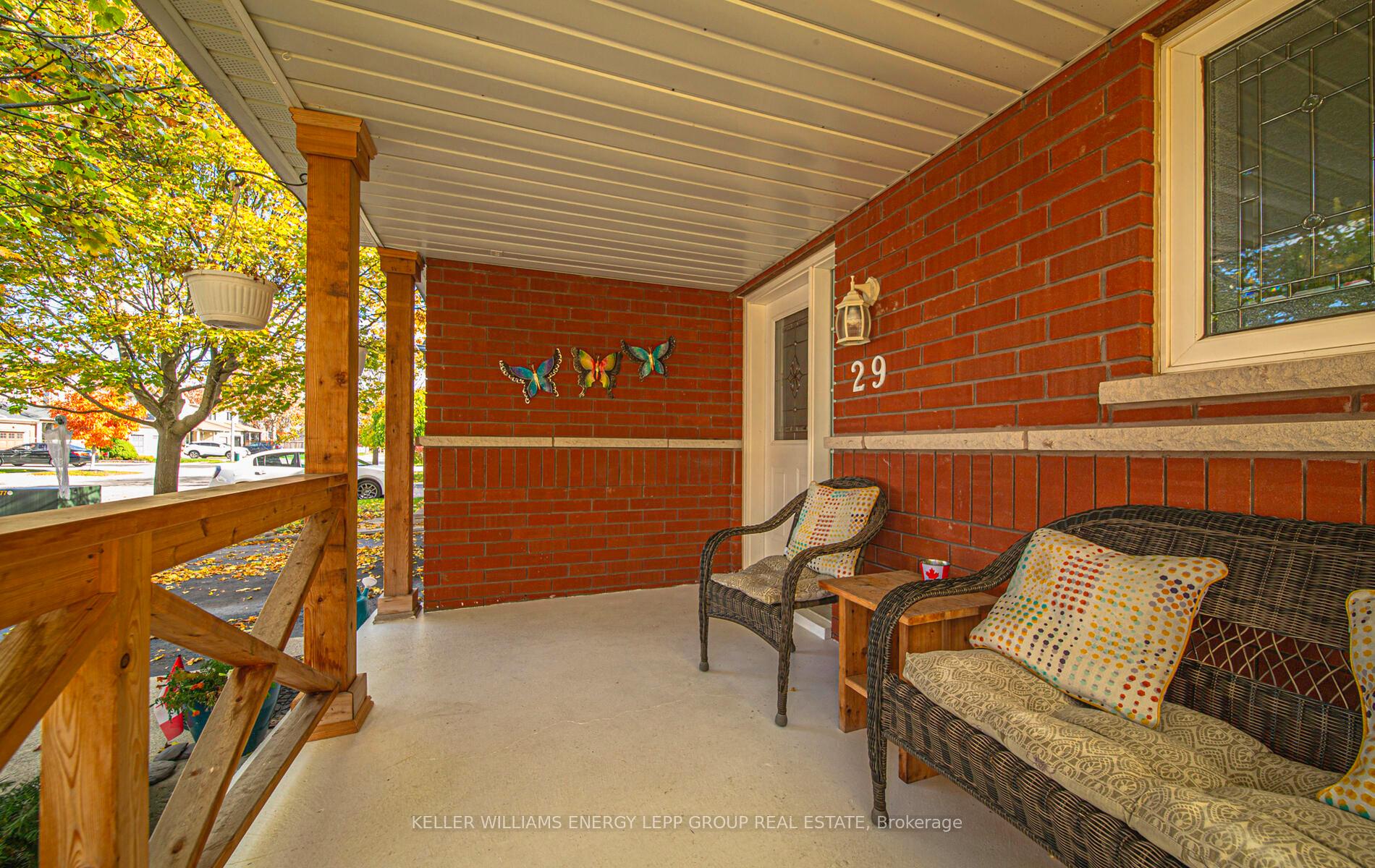 Photo 6 of 29 Primeau Avenue, Whitby, Brooklin — HOMEH