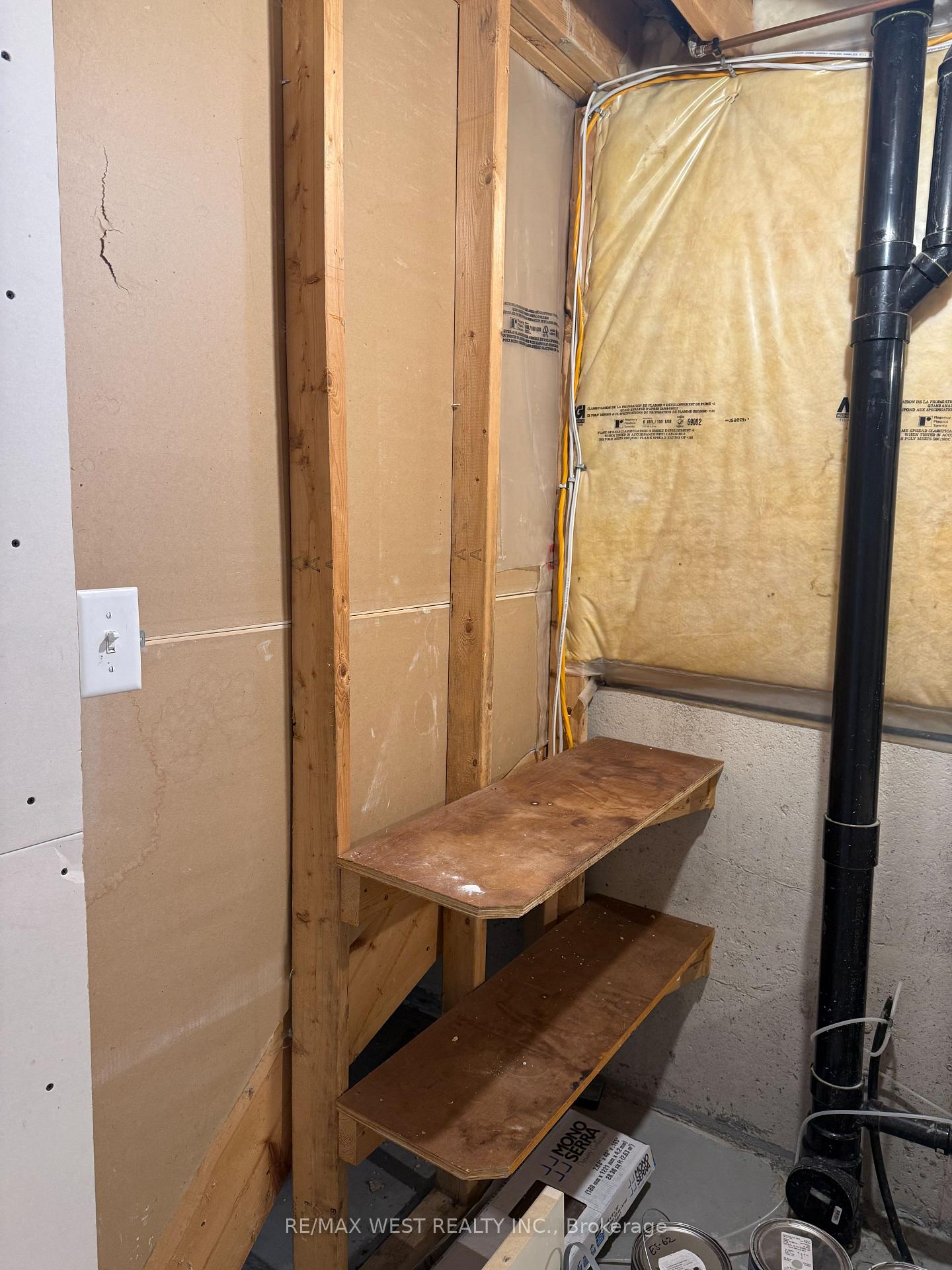 Photo 7 of Unit Lower, 82 Mediterra Drive, Vaughan, Vellore Village — HOMEH