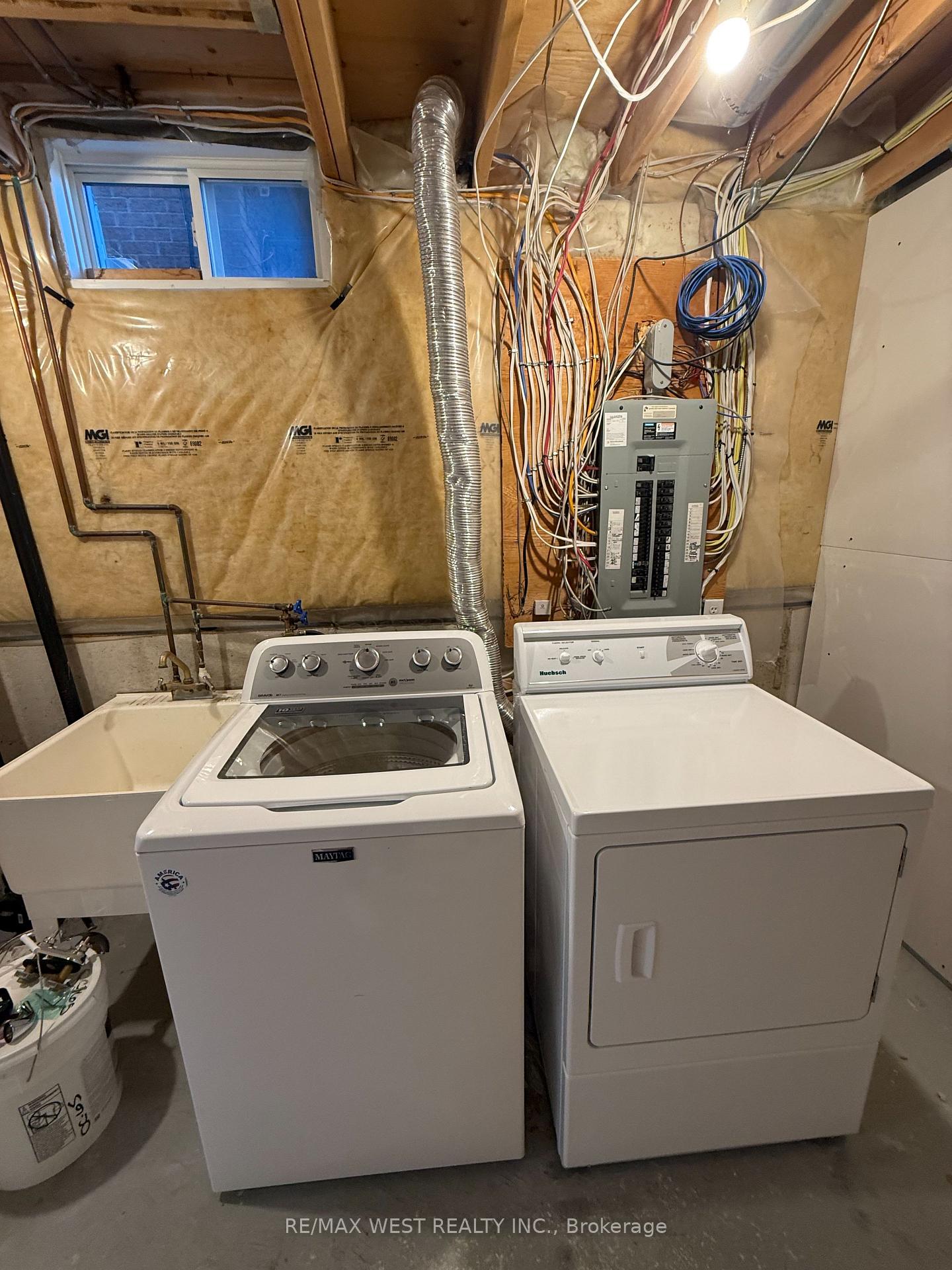 Photo 8 of Unit Lower, 82 Mediterra Drive, Vaughan, Vellore Village — HOMEH