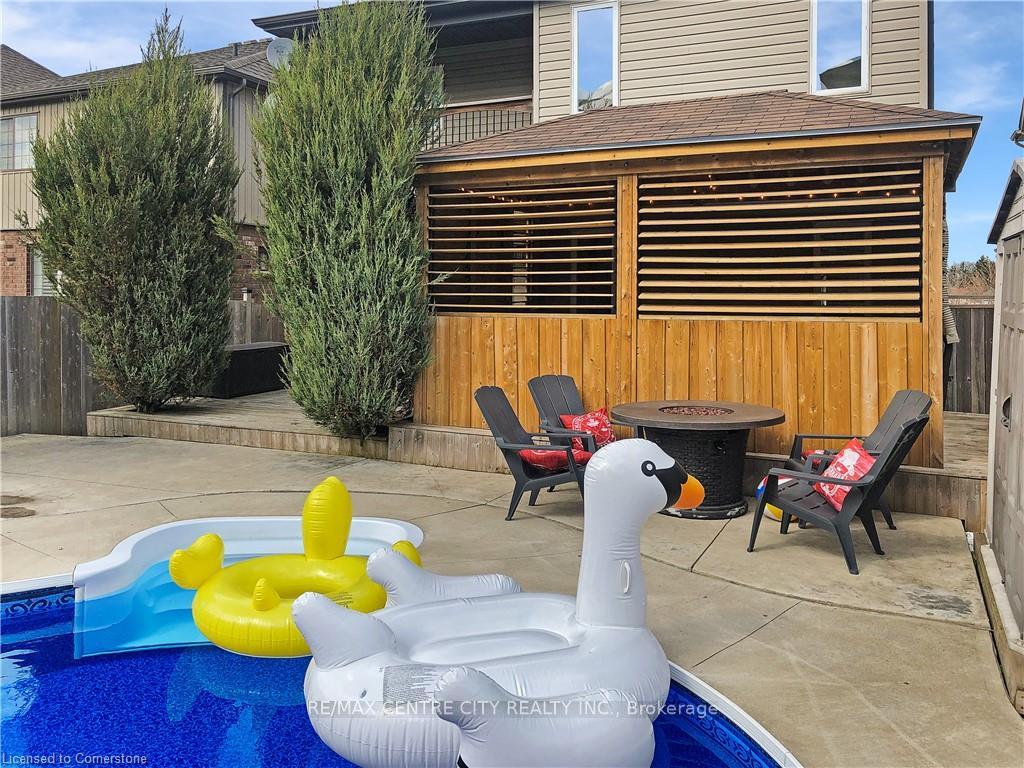 Photo 42 of 440 Sauve Crescent, Waterloo, Clair Hills — HOMEH