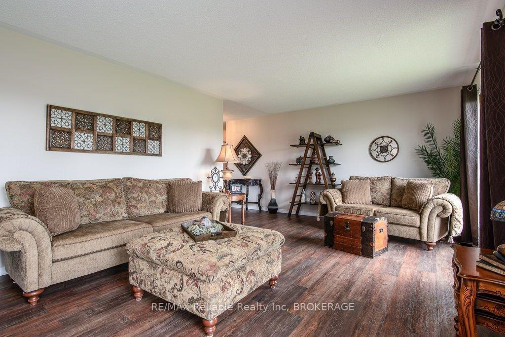 Photo 4 of 3347 164 Road, West Perth, Fullarton — HOMEH