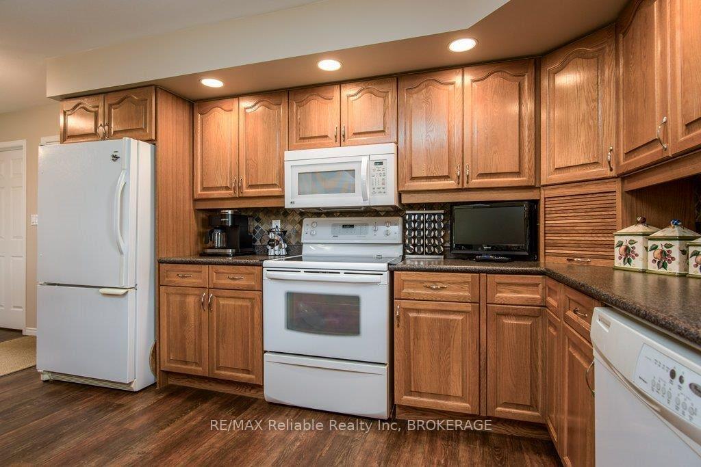 Photo 8 of 3347 164 Road, West Perth, Fullarton — HOMEH