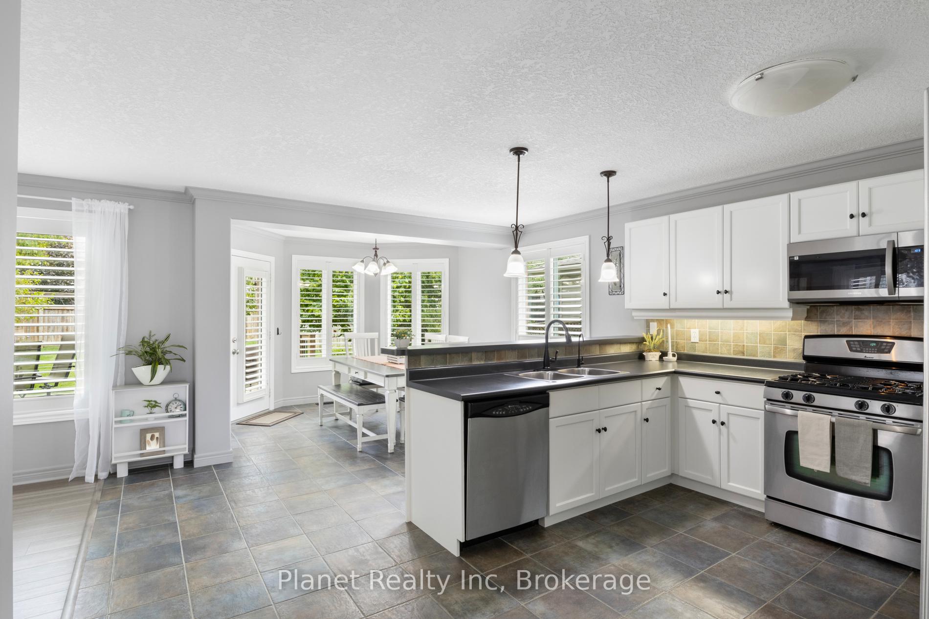Photo 10 of 23 Muscovey Drive, Woolwich — HOMEH