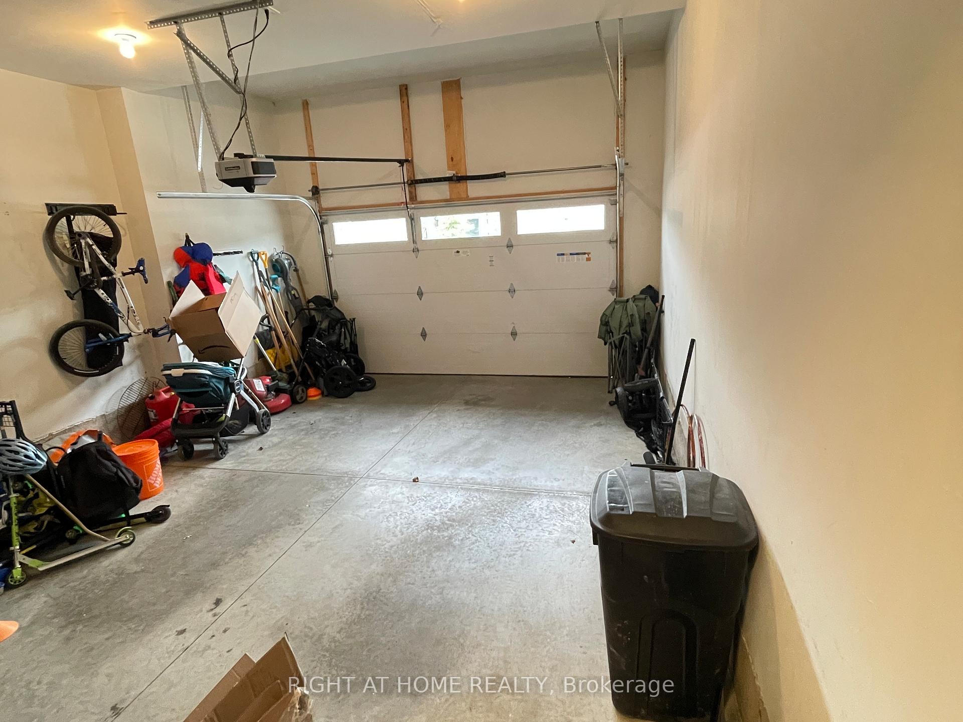 Photo 19 of 135 Woodberry Crescent, Woolwich — HOMEH