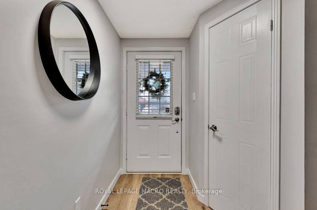 Photo 5 of 466 B Exmoor Street, Waterloo — HOMEH