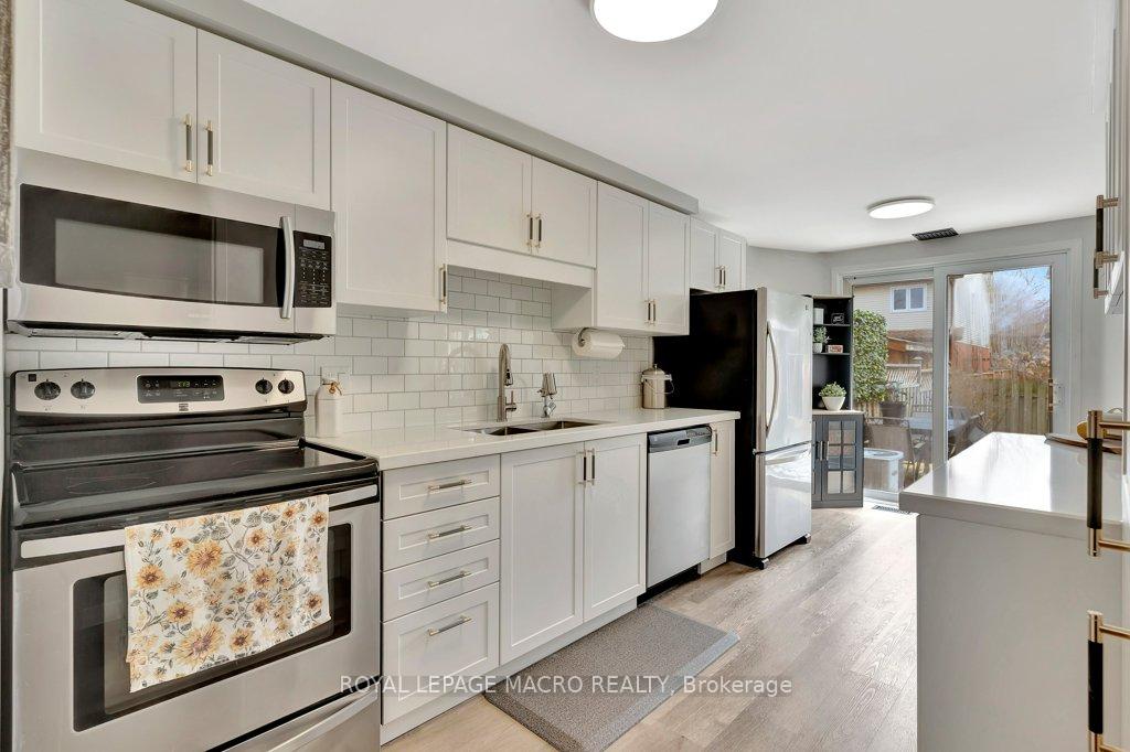 Photo 10 of 466 B Exmoor Street, Waterloo — HOMEH