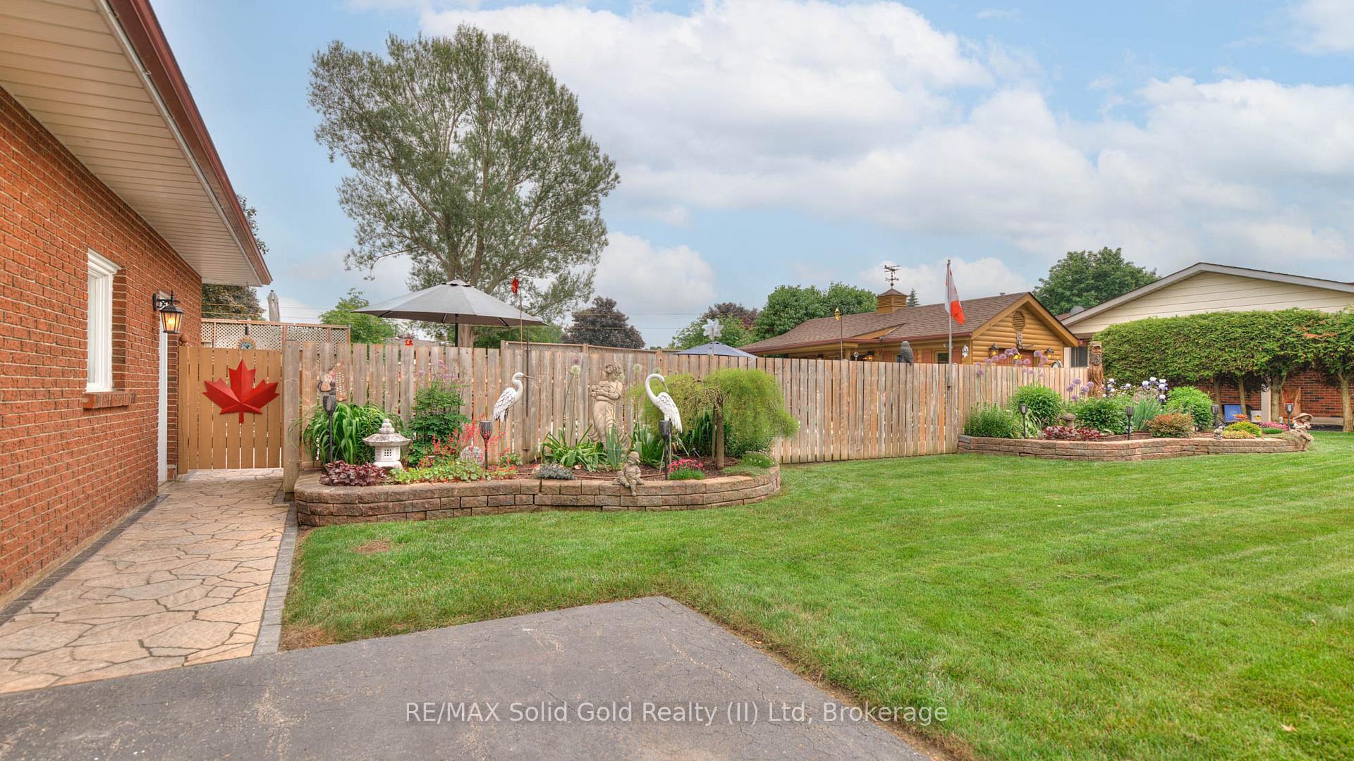 Photo 11 of 1 Kingfisher Drive, Woolwich — HOMEH