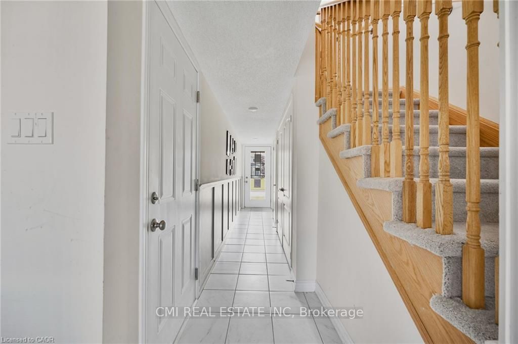Photo 25 of 197 Village Gate, Wasaga Beach — HOMEH