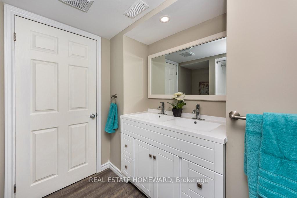 Photo 13 of Unit Back, 177 Browning Trail, Barrie, Letitia Heights — HOMEH
