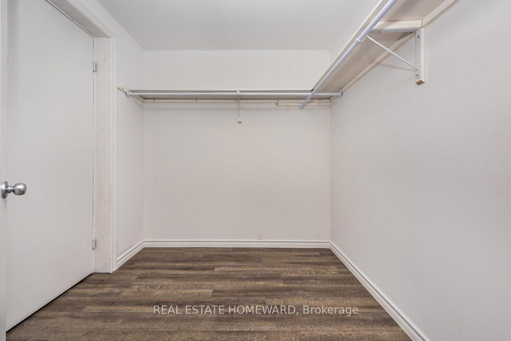 Photo 15 of Unit Back, 177 Browning Trail, Barrie, Letitia Heights — HOMEH