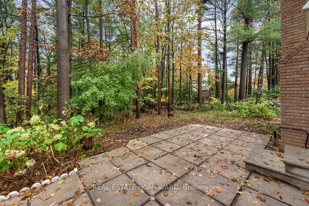 Photo 20 of Unit Back, 177 Browning Trail, Barrie, Letitia Heights — HOMEH