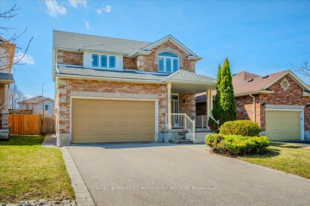 Photo 3 of 705 Breakwater Crescent, Waterloo — HOMEH
