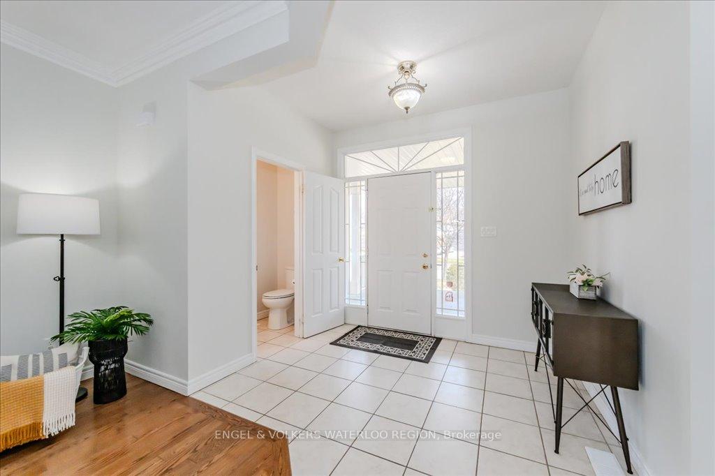 Photo 7 of 705 Breakwater Crescent, Waterloo — HOMEH