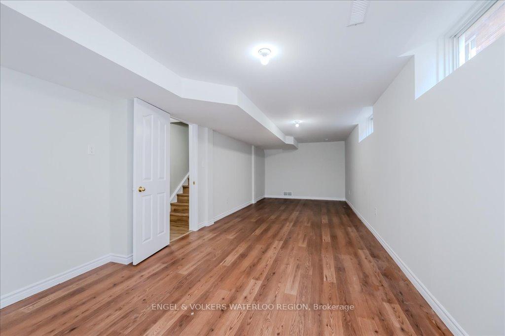 Photo 39 of 705 Breakwater Crescent, Waterloo — HOMEH