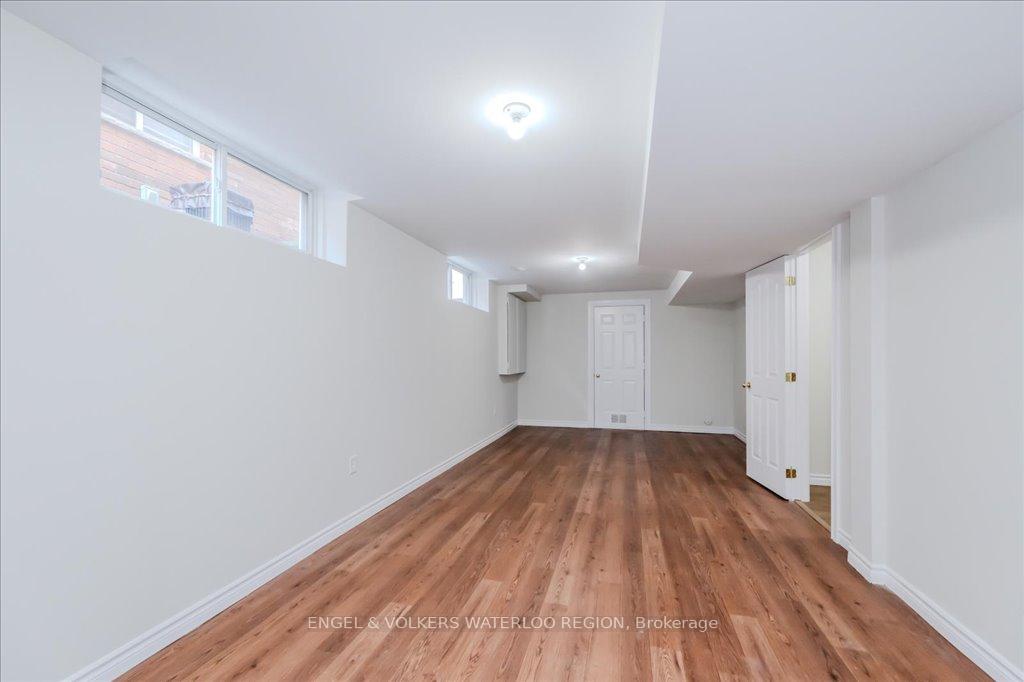 Photo 40 of 705 Breakwater Crescent, Waterloo — HOMEH